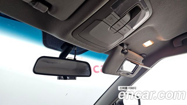 KG Mobility (SsangYong) Tivoli VX 2WD 2015 — фото 28