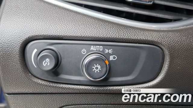 Chevrolet Malibu 1.5 Turbo LTZ 2018 — фото 12