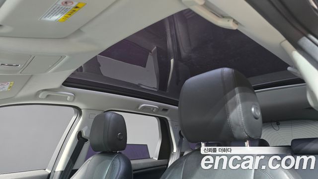 Land Rover Discovery Sport 2.0 TD4 HSE Luxury 2016 — фото 19