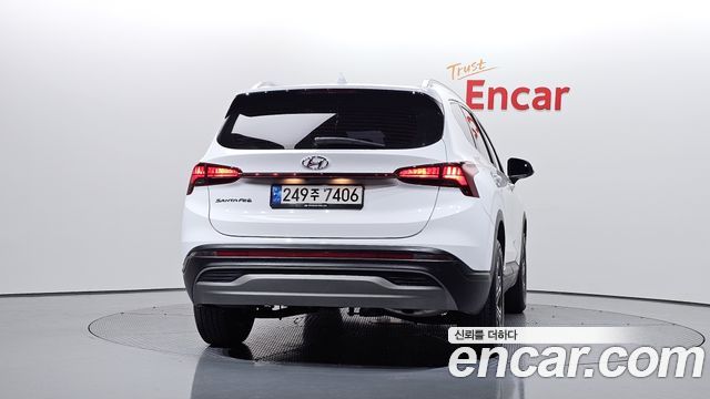 Hyundai Santa Fe Diesel 2.2 2WD Exclusive 2022 — фото 4