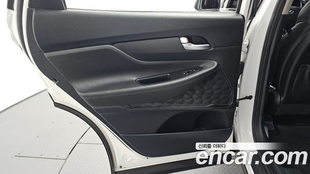 Hyundai Santa Fe Diesel 2.2 2WD Exclusive 2022 — фото 25