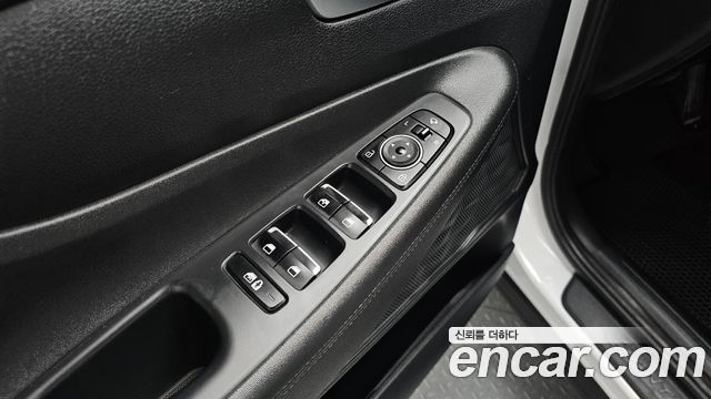 Hyundai Santa Fe Diesel 2.2 2WD Exclusive 2022 — фото 30