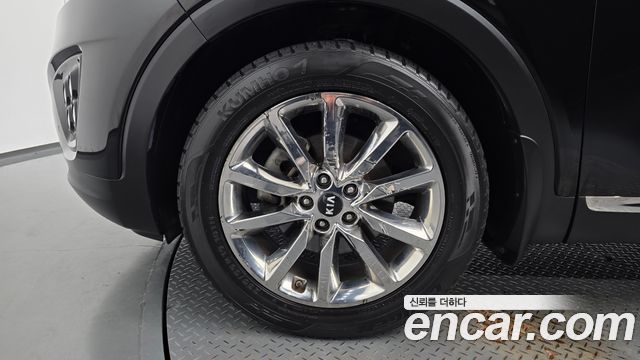Kia Sorento Diesel 2.0 2WD Noblesse Special 2016 — фото 5