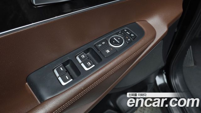 Kia Sorento Diesel 2.0 2WD Noblesse Special 2016 — фото 27