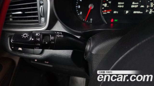 Kia Sorento Diesel 2.0 2WD Noblesse Special 2016 — фото 29