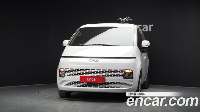 Hyundai Staria Tourer 11-Seater Modern 2023 — фото 3