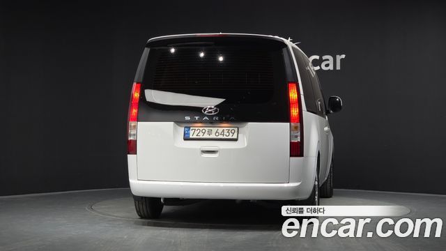 Hyundai Staria Tourer 11-Seater Modern 2023 — фото 4