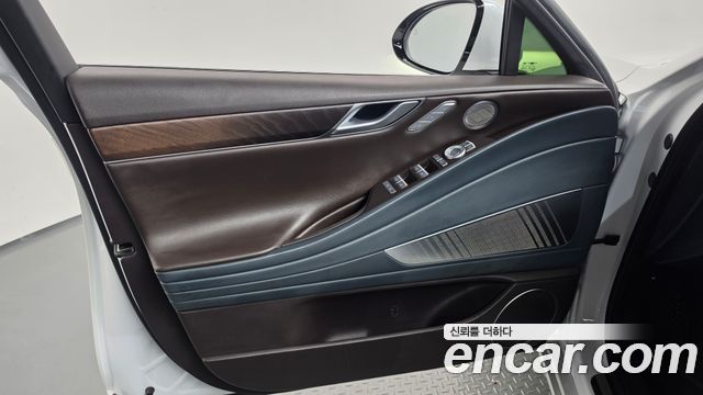 Genesis G80 (RG3) Gasoline 2.5 Turbo AWD 2022 — фото 24