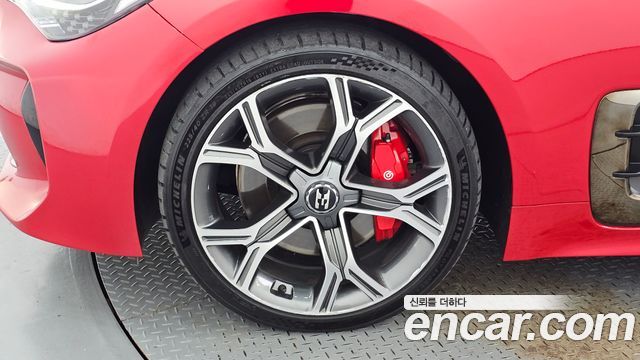 Kia Stinger 3.3 Turbo AWD GT 2020 — фото 5