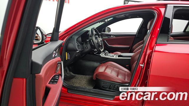 Kia Stinger 3.3 Turbo AWD GT 2020 — фото 10