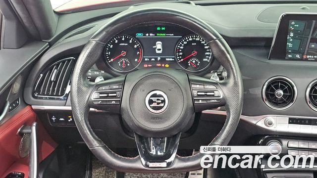 Kia Stinger 3.3 Turbo AWD GT 2020 — фото 11