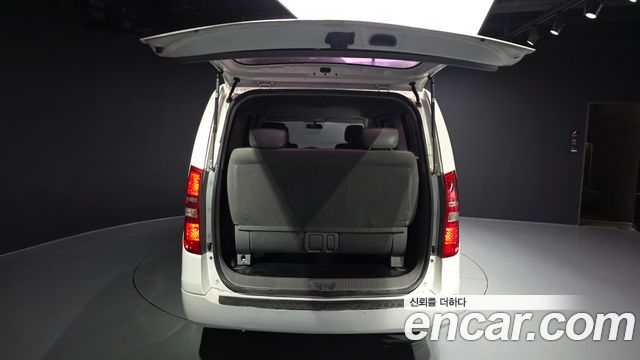 Hyundai Grand Starex 12-Seater Wagon Smart 2016 — фото 20