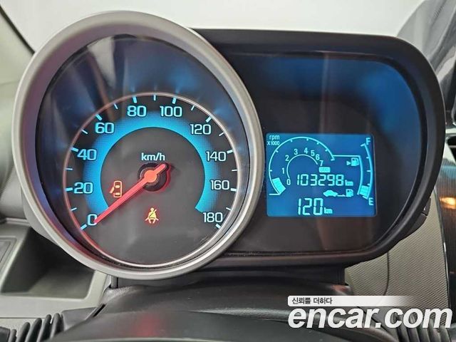 Chevrolet Spark LPG L 2014 — фото 6