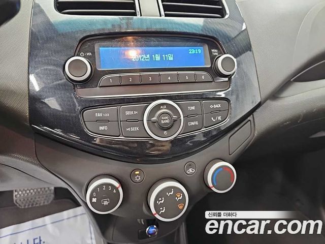 Chevrolet Spark LPG L 2014 — фото 10