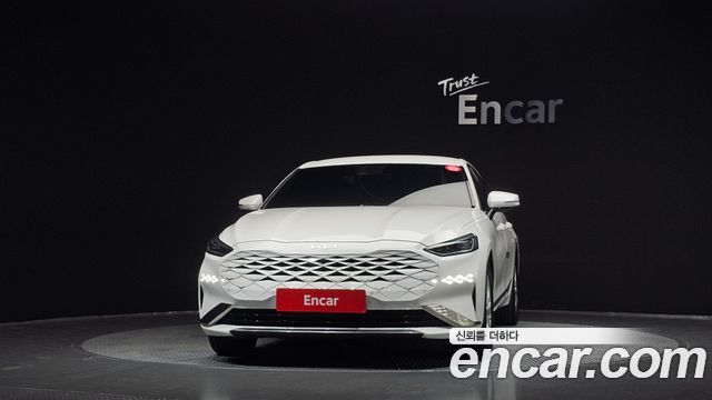 Kia K8 2.5 Gasoline 2WD Noblesse 2022 — фото 3