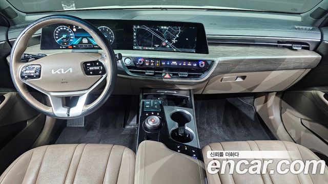 Kia K8 2.5 Gasoline 2WD Noblesse 2022 — фото 7