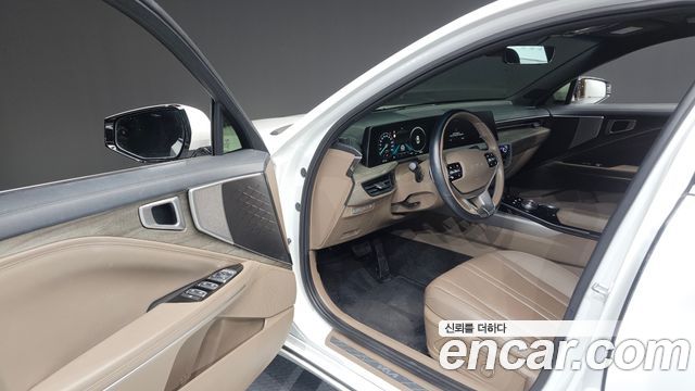 Kia K8 2.5 Gasoline 2WD Noblesse 2022 — фото 10