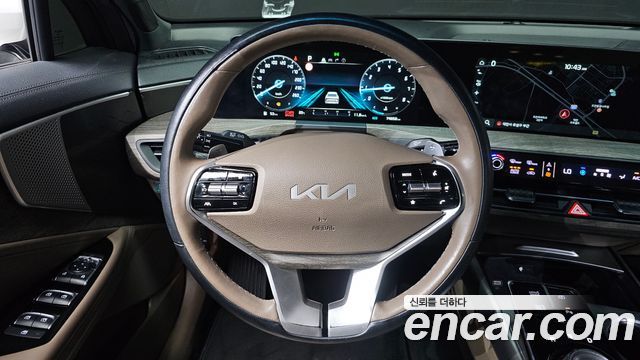 Kia K8 2.5 Gasoline 2WD Noblesse 2022 — фото 14