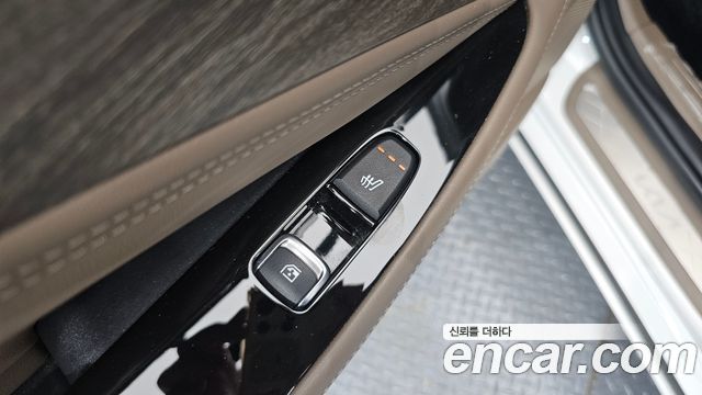 Kia K8 2.5 Gasoline 2WD Noblesse 2022 — фото 19