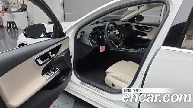 Mercedes-Benz E-Class (W214) E200 Avantgarde 2025 — фото 10