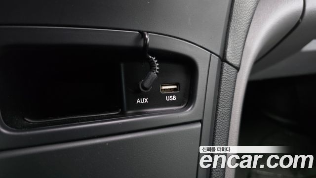 Hyundai Grand Starex 3-Seater VAN Smart 2018 — фото 17