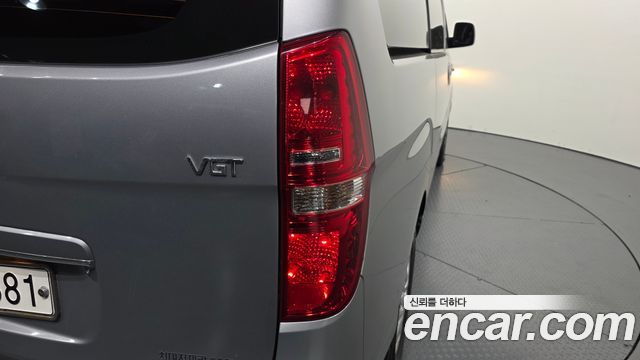 Hyundai Grand Starex 3-Seater VAN Smart 2018 — фото 23