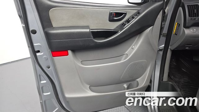Hyundai Grand Starex 3-Seater VAN Smart 2018 — фото 25