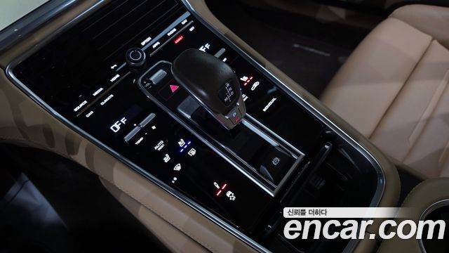 Porsche Panamera (971) 2.9 AWD E-Hybrid Platinum Edition 2023 — фото 9