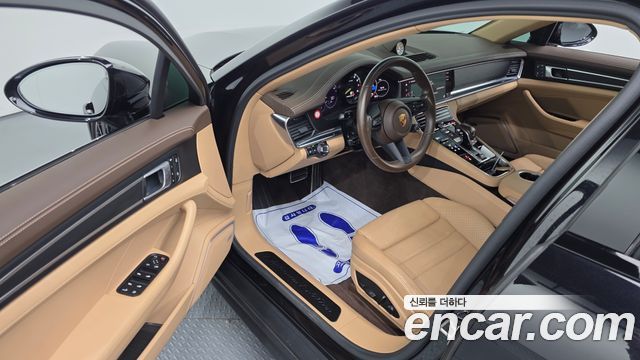 Porsche Panamera (971) 2.9 AWD E-Hybrid Platinum Edition 2023 — фото 10