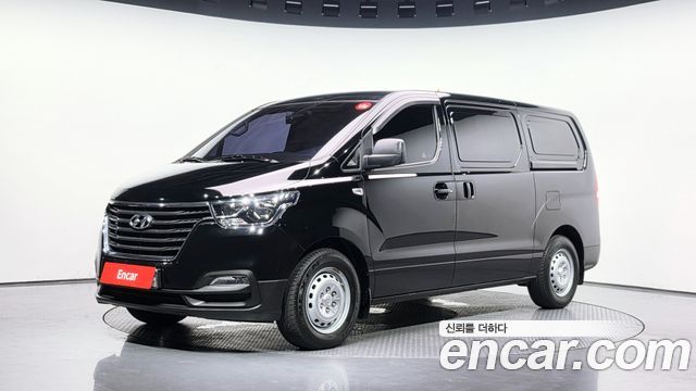 Hyundai Grand Starex Van 3-Seater Style