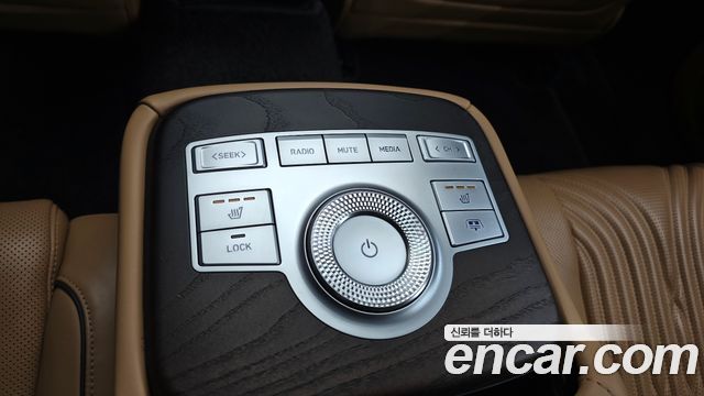 Genesis G80 (RG3) Gasoline 2.5 Turbo AWD 2021 — фото 24