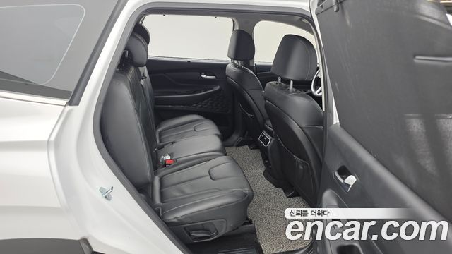 Hyundai Santa Fe HEV 1.6 2WD Prestige 2023 — фото 12