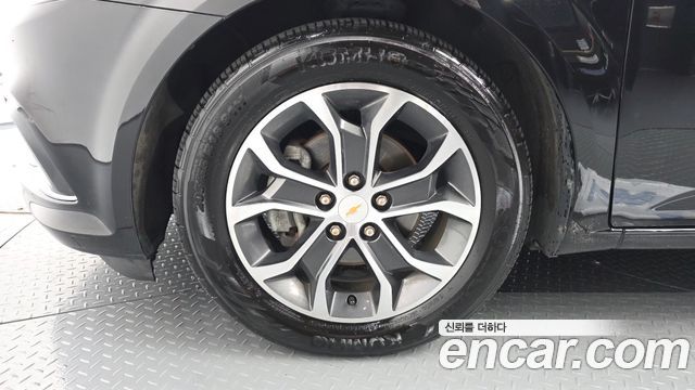 Chevrolet Aveo Sedan 1.4 Turbo LT 2017 — фото 5