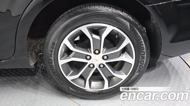 Chevrolet Aveo Sedan 1.4 Turbo LT 2017 — фото 21