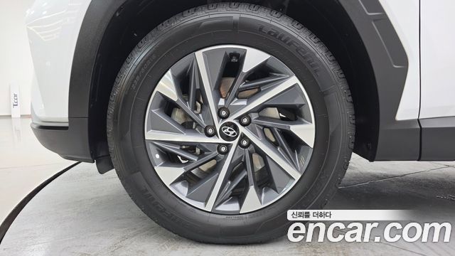 Hyundai Tucson (NX4) Gasoline 1.6 Turbo 2WD Premium 2023 — фото 5