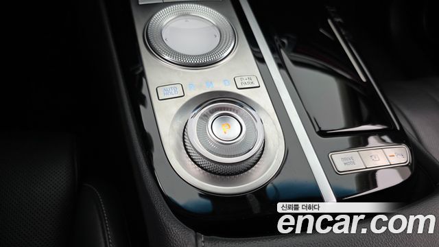 Genesis G80 (RG3) Gasoline 3.5 Turbo AWD 2022 — фото 9