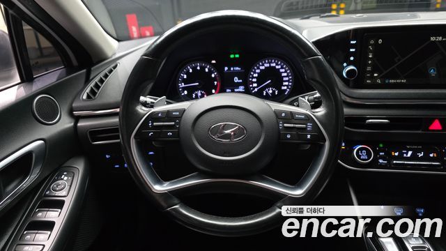 Hyundai Sonata (DN8) 2.0 Premium 2020 — фото 13