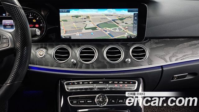 Mercedes-Benz E-Class (W213) E220d 4MATIC Avantgarde 2017 — фото 18