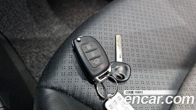 Hyundai Accent (New) 1.4 VVT Modern 2014 — фото 17