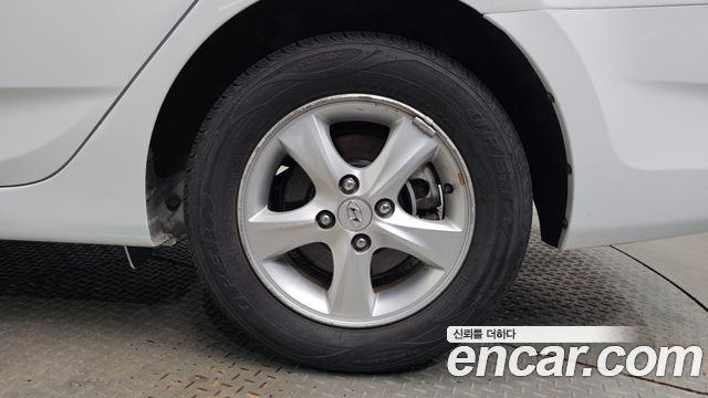 Hyundai Accent (New) 1.4 VVT Modern 2014 — фото 21