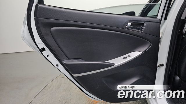 Hyundai Accent (New) 1.4 VVT Modern 2014 — фото 25