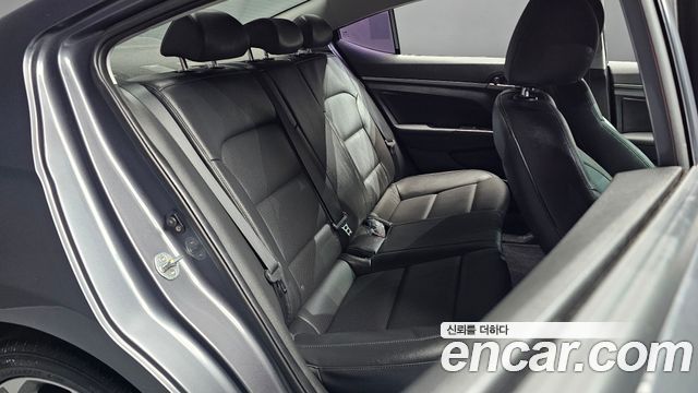 Hyundai Avante (AD) 1.6 GDI Value Plus 2018 — фото 11