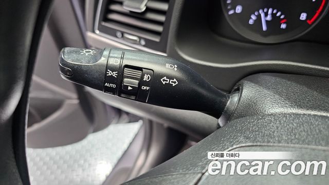Hyundai Avante (AD) 1.6 GDI Value Plus 2018 — фото 19