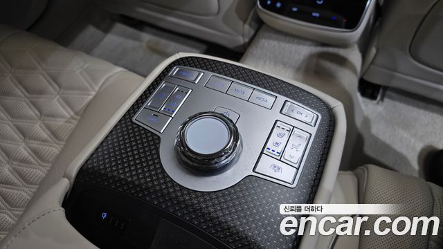 Genesis G80 (RG3) Gasoline 2.5 Turbo AWD 2026 — фото 29