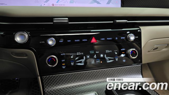 Genesis G80 (RG3) Gasoline 2.5 Turbo AWD 2026 — фото 31