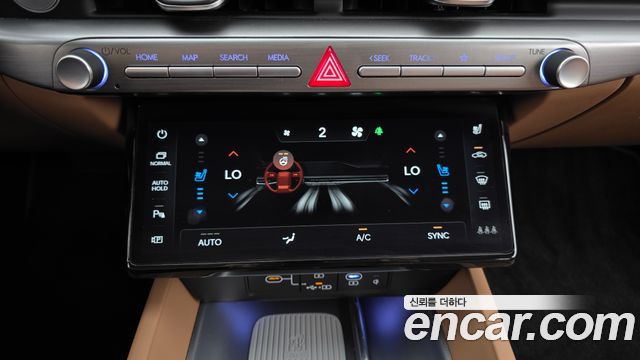 Hyundai Grandeur (GN7) 3.5 Gasoline 2WD Exclusive 2024 — фото 18