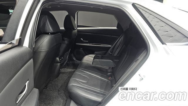 Hyundai Avante (CN7) 1.6 Inspiration 2025 — фото 12