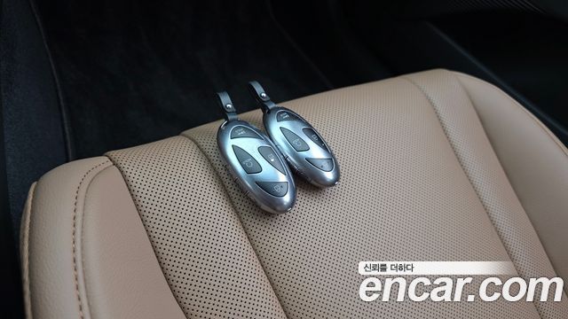 Hyundai Grandeur Hybrid (GN7) Premium 2025 — фото 17