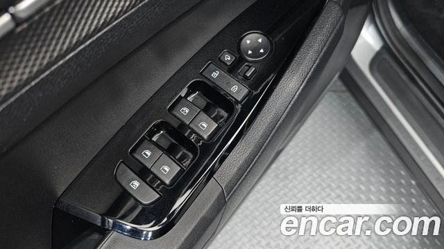 Kia Sportage (V) Diesel 2.0 2WD Prestige 2024 — фото 12