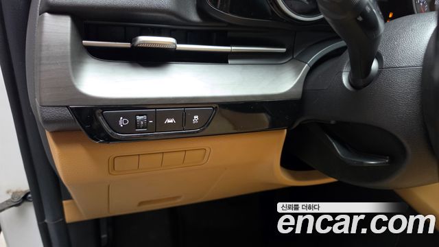 Kia Carnival (IV) Diesel 11-Seater Prestige 2021 — фото 32